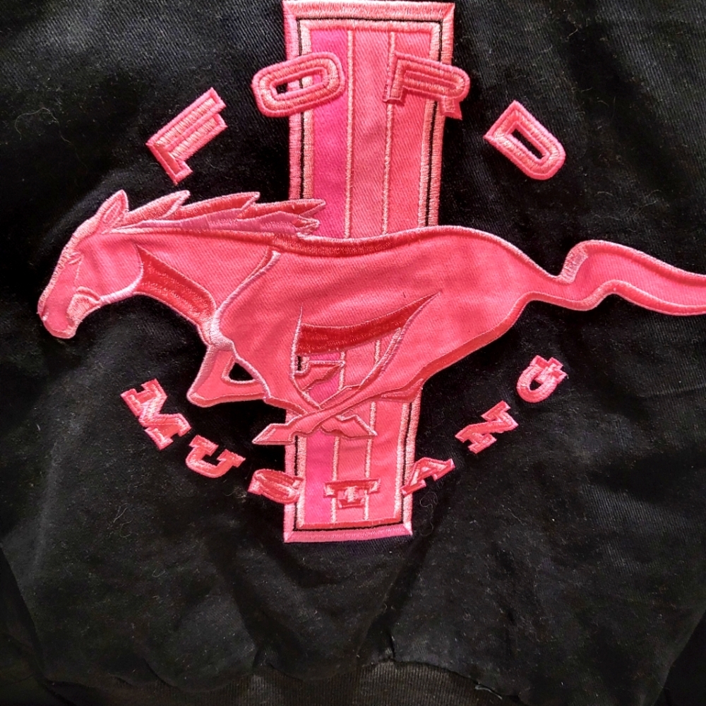 Pink and black authentic mustang jacket for ladies. Made of suede and silk lined